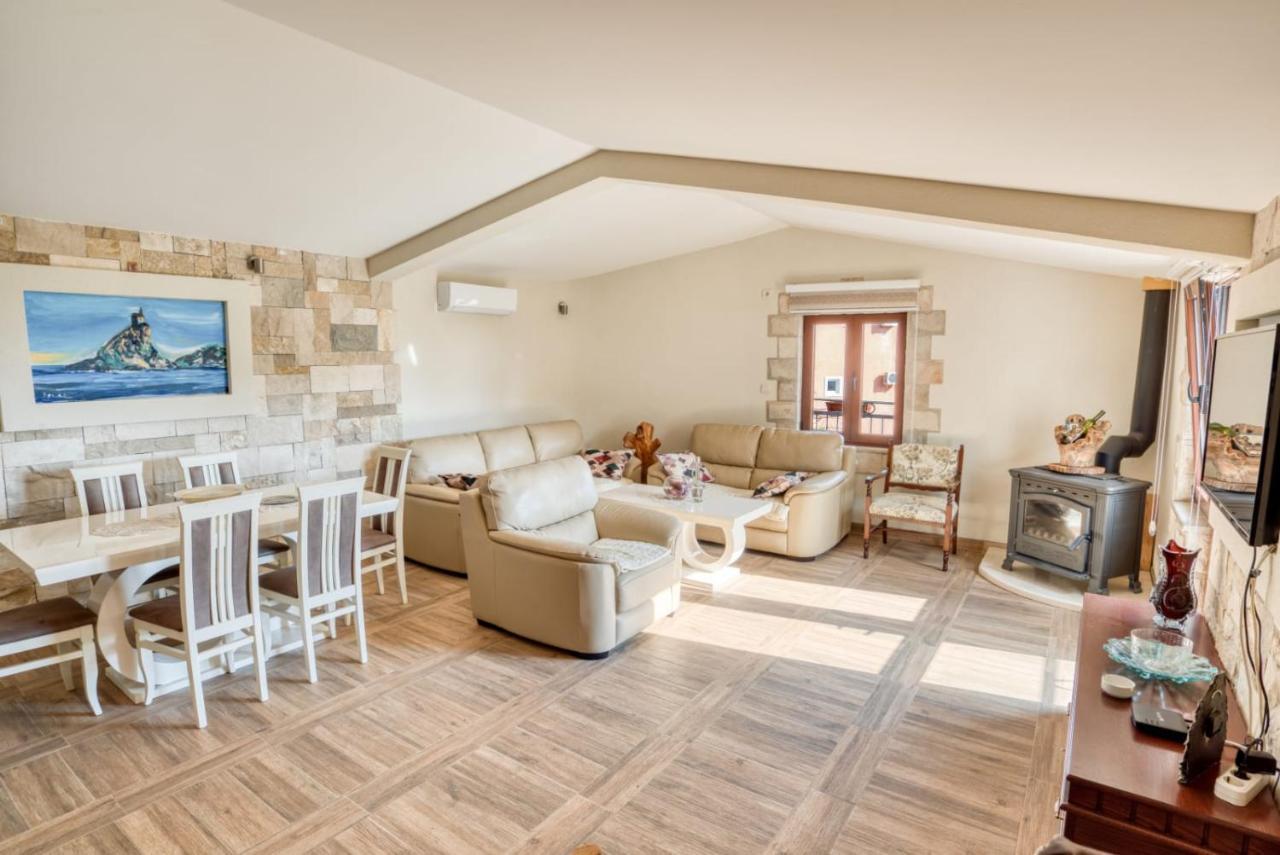 Apartament Savovic_Lux Petrovac Zewnętrze zdjęcie