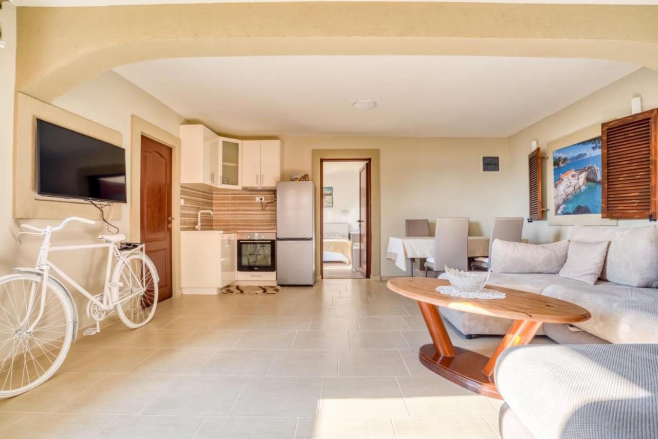 Apartament Savovic_Lux Petrovac Zewnętrze zdjęcie